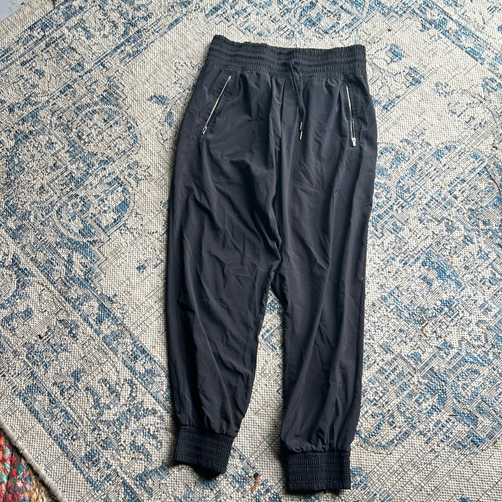 Athleta Camden Joggers Size 6